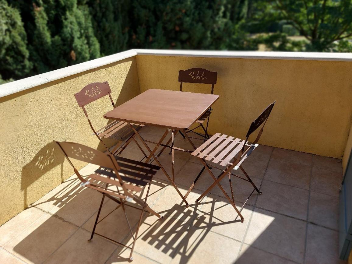 En Provence, Chez Stephanie Et Marcel Saint-Rémy-de-Provence Buitenkant foto